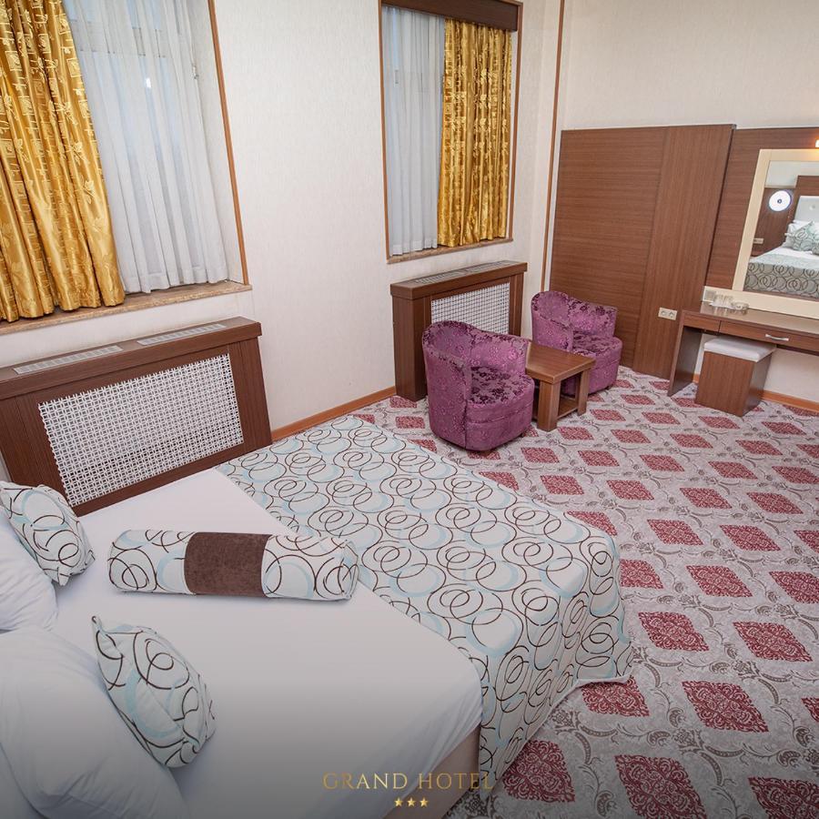 Grand Nakhchivan Hotel Buitenkant foto