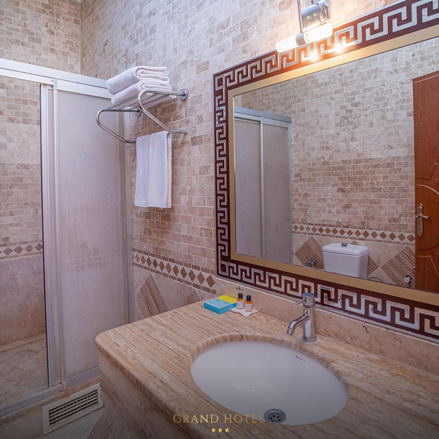 Grand Nakhchivan Hotel Buitenkant foto