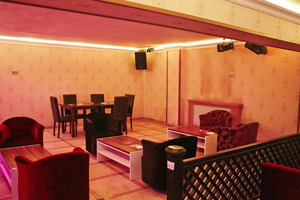 Grand Nakhchivan Hotel Buitenkant foto
