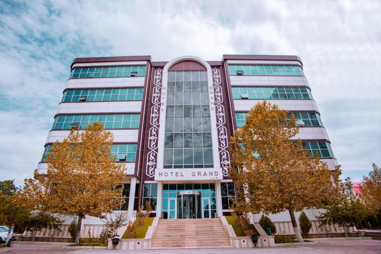 Grand Nakhchivan Hotel Buitenkant foto